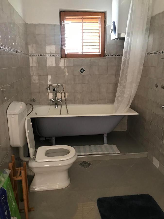 Six Bedroom Holiday Home Matea โพลเช ภายนอก รูปภาพ